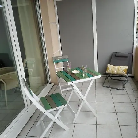 Apartament Sainte Rosalie Cannes